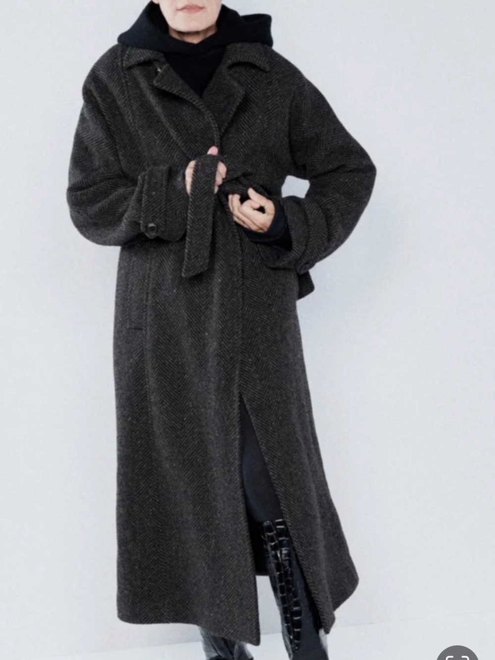 Long Herringbone Wool-Blend Belted Coat - Charcoal